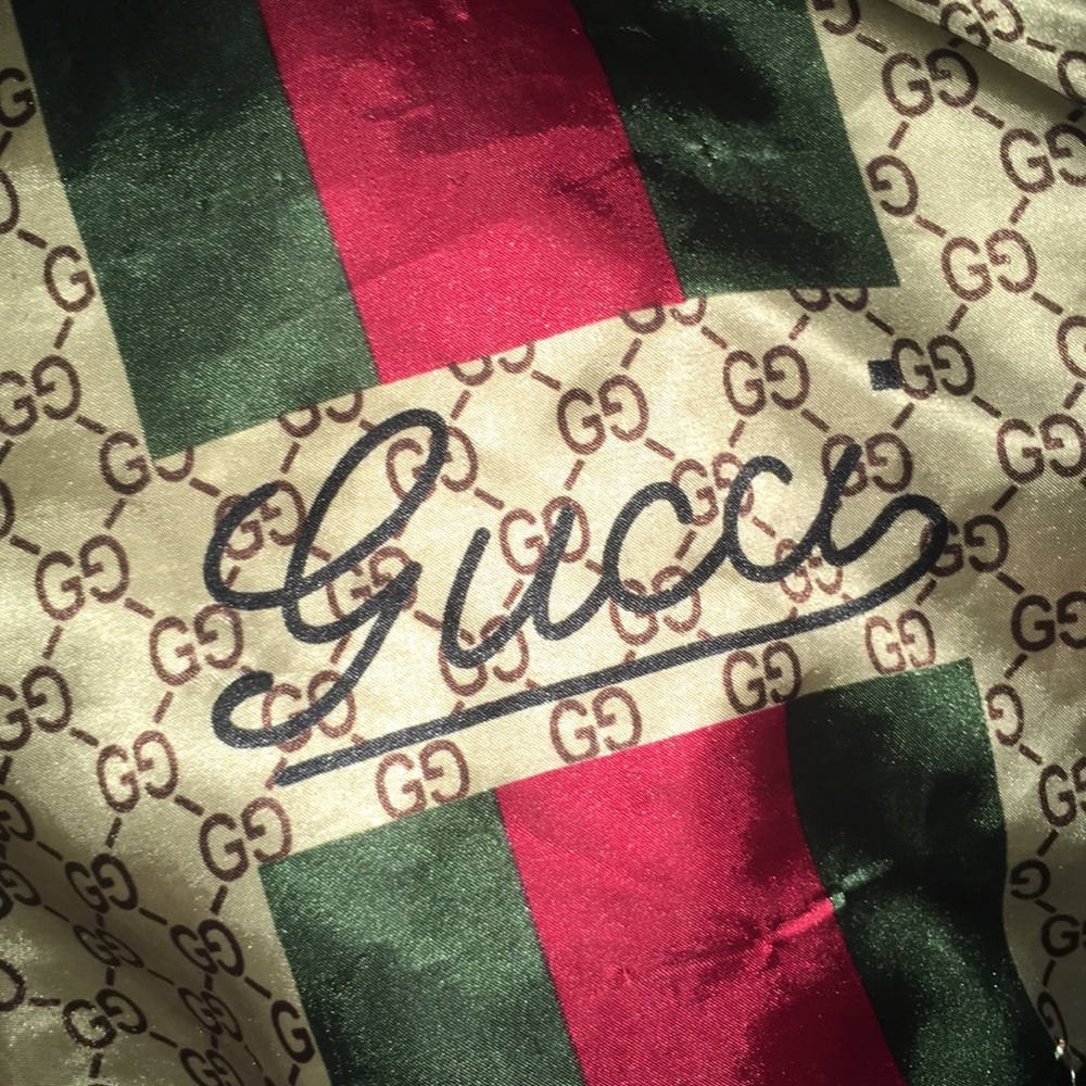 Gucci scarf